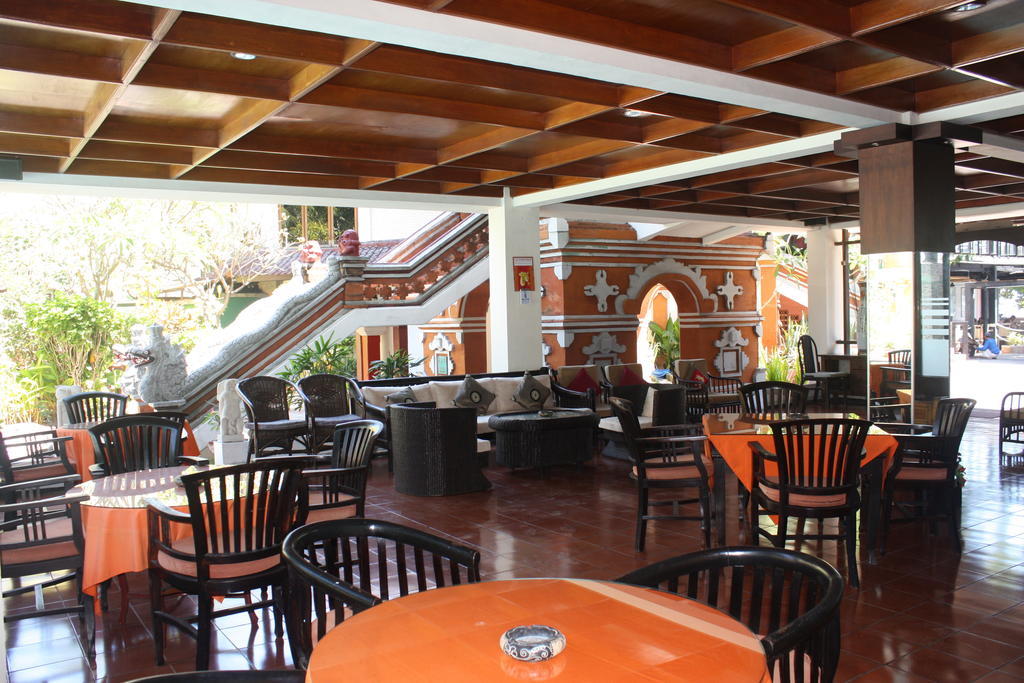 Puri Naga Beachfront Cottages Legian Exterior foto
